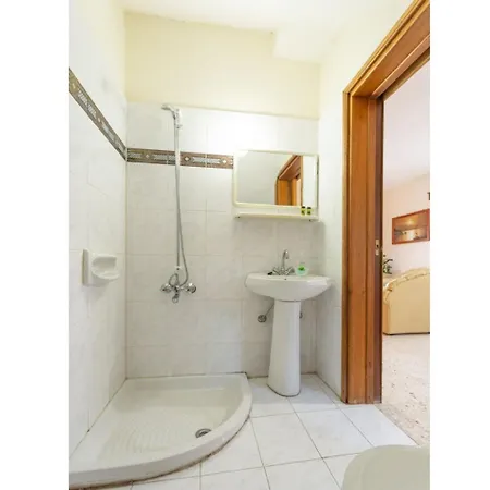 Christos فيلة ارغاكه