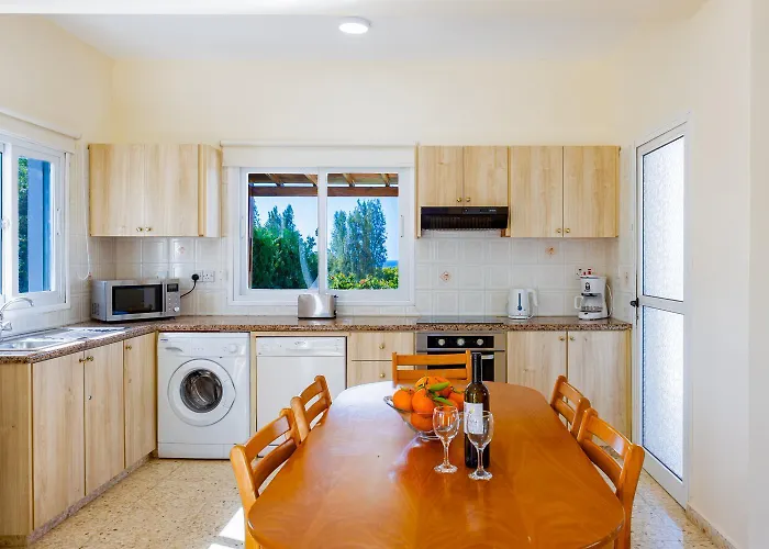 Villa Christos Argaka